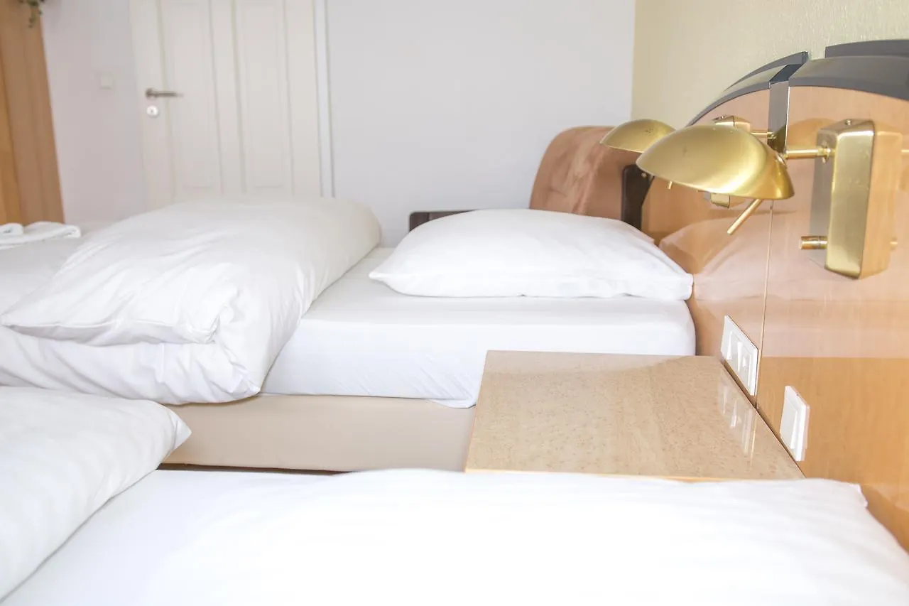 Pension Tokus Nuremberg Germany