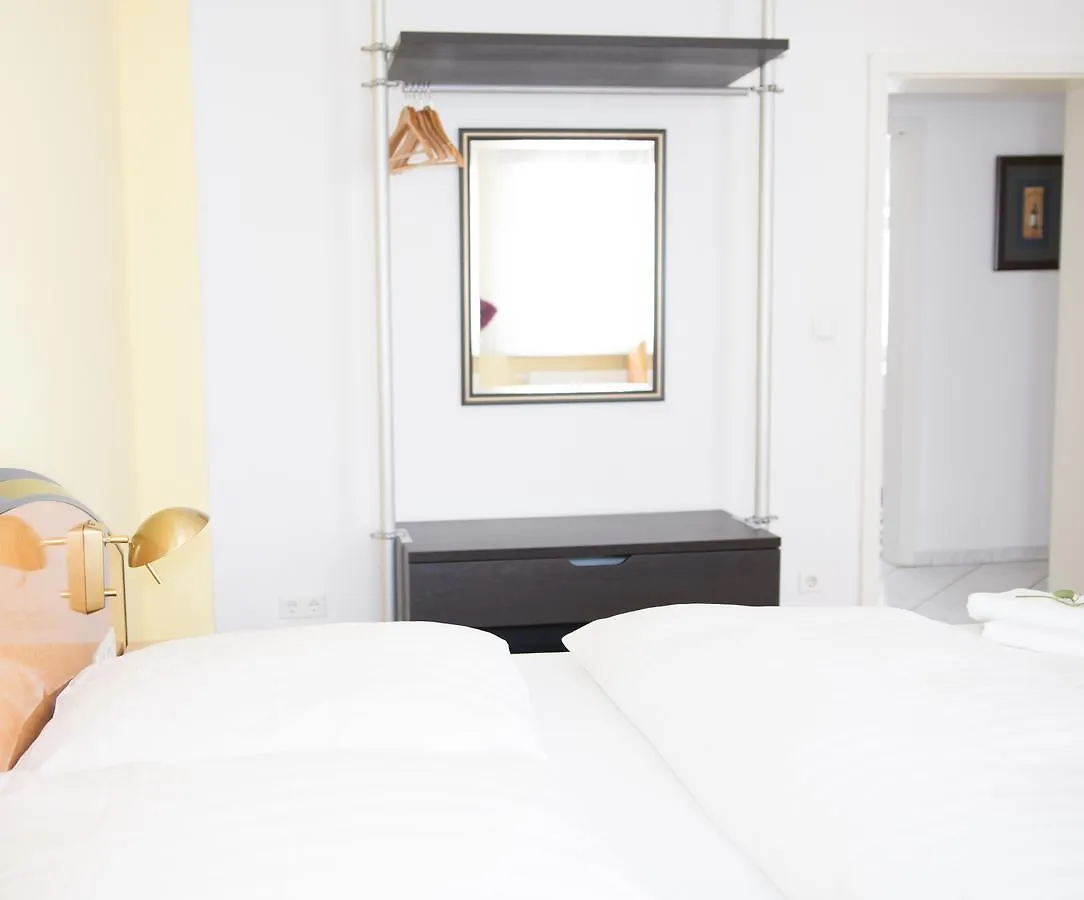 Pension Tokus Nuremberg Apartment